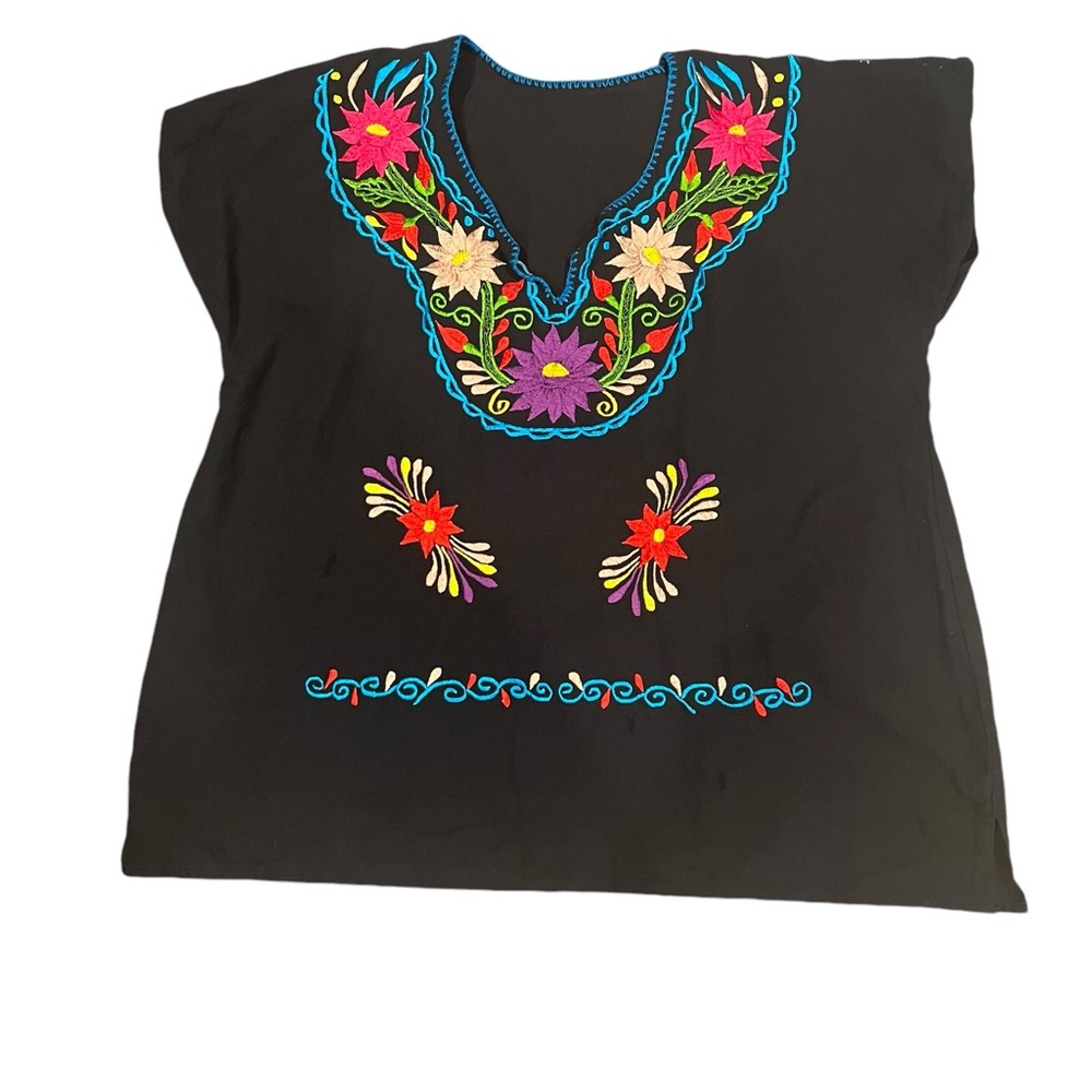 Mexican Artesian Handcrafted Black Embroidered Sh… - image 1